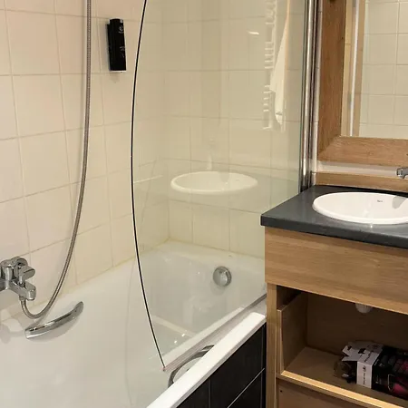 Résidence Le Centaure - Spacieux Et Chaleureux · Aux Pieds · Vue Pistes Mae-0561 * La Plagne